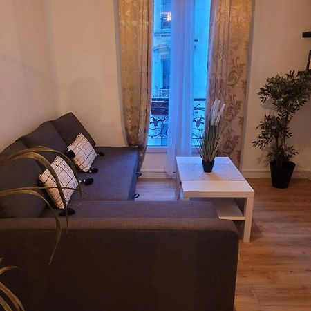 Charmant Appartement Pres De Montmartre 2 Paris Exteriör bild